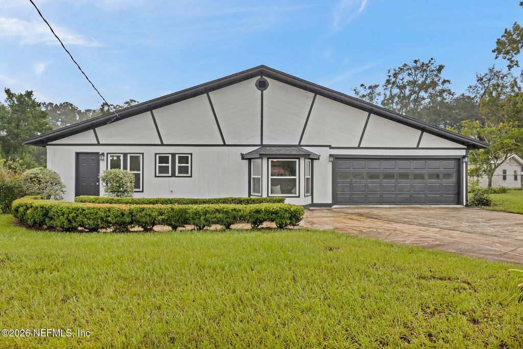907 Crest Drive E, Jacksonville