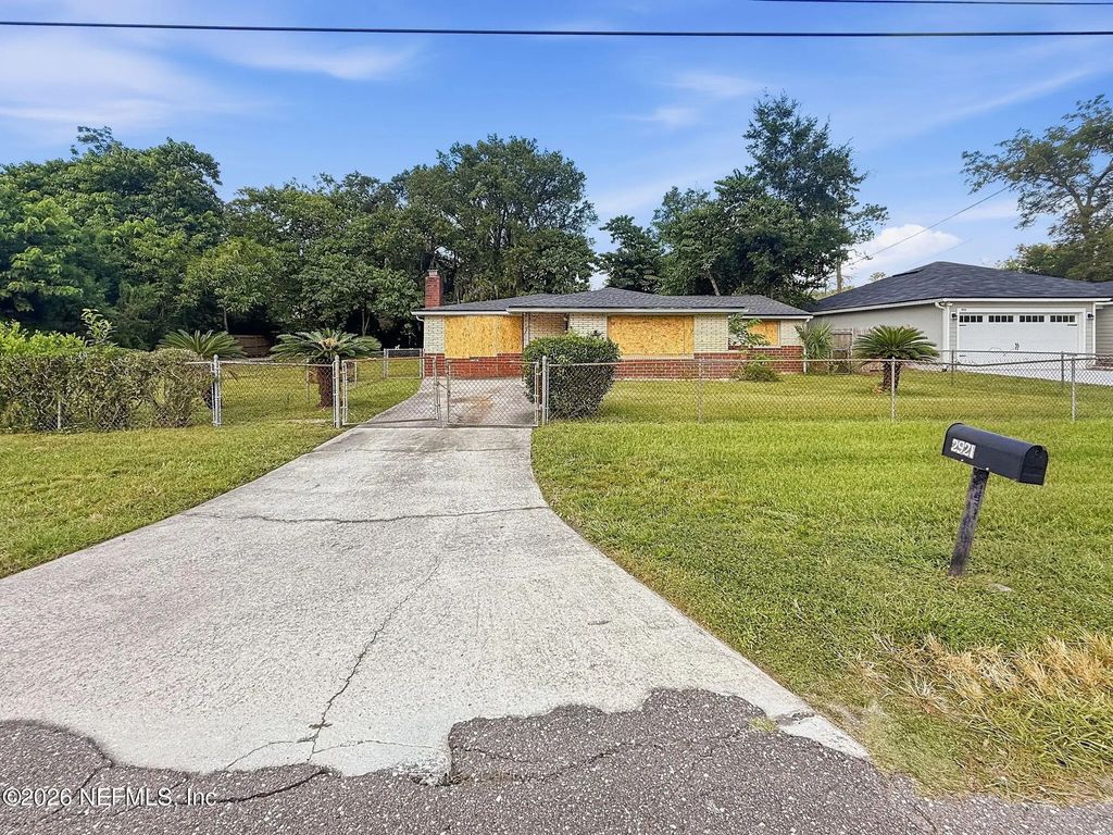 2921 Tinsley Road, Jacksonville