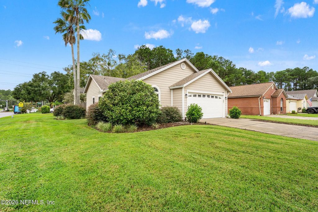 350 Silent Brook Trail, Jacksonville