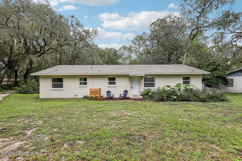 6898 County Road 214, Melrose
