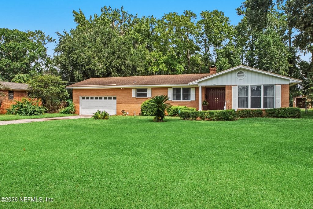 6831 San Sabastian Avenue, Jacksonville