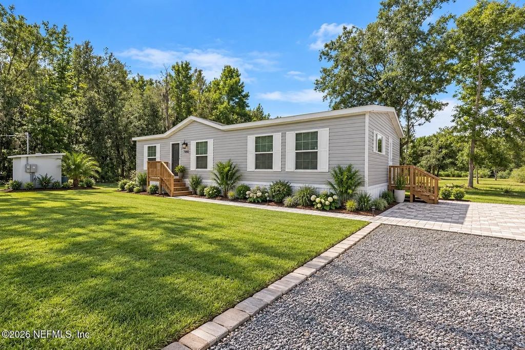 1666 Mistletoe Street, Bunnell
