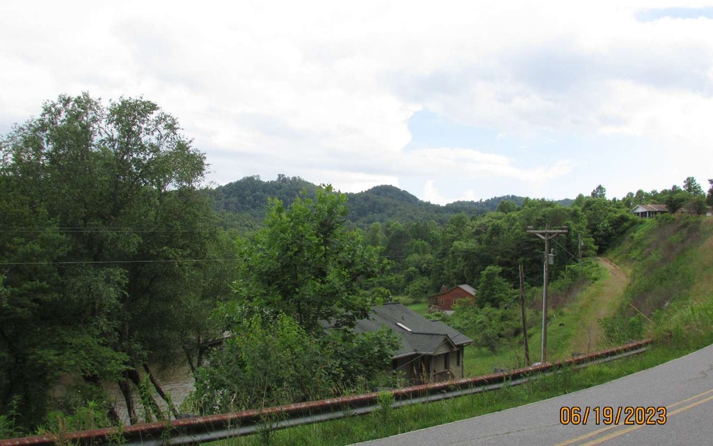 Fires Creek Road, Hayesville NC Hayesville Lots/Land Homes For Sale