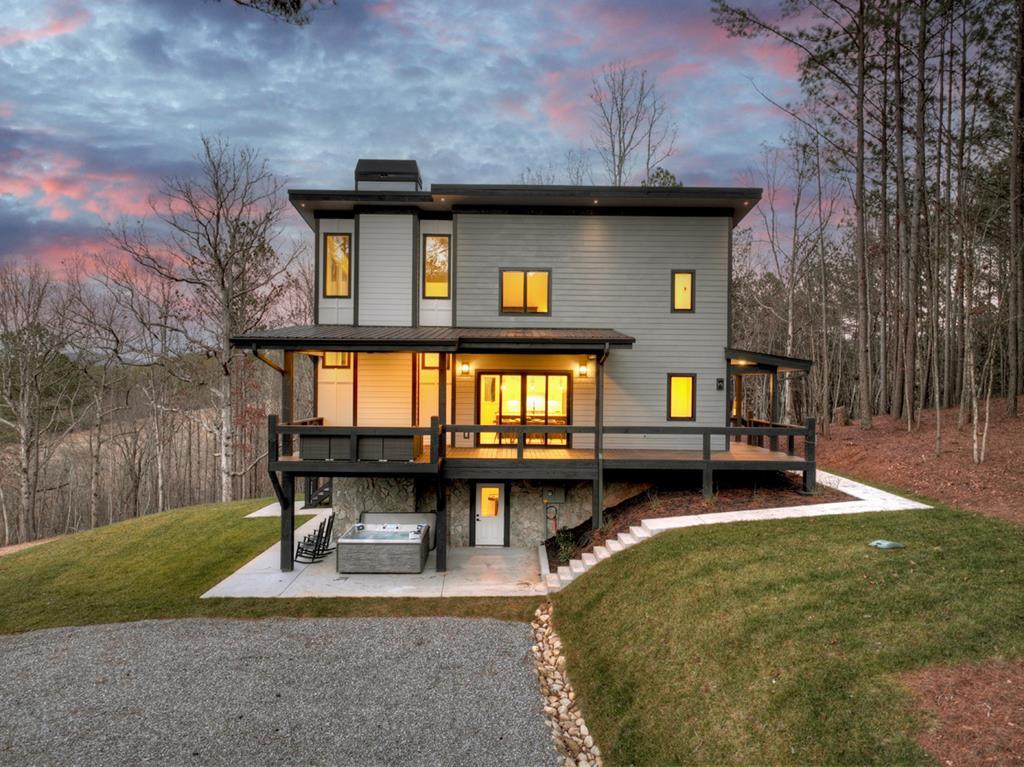 1806 Grassy Creek Road, Copperhill TN Copperhill Mountain Modern