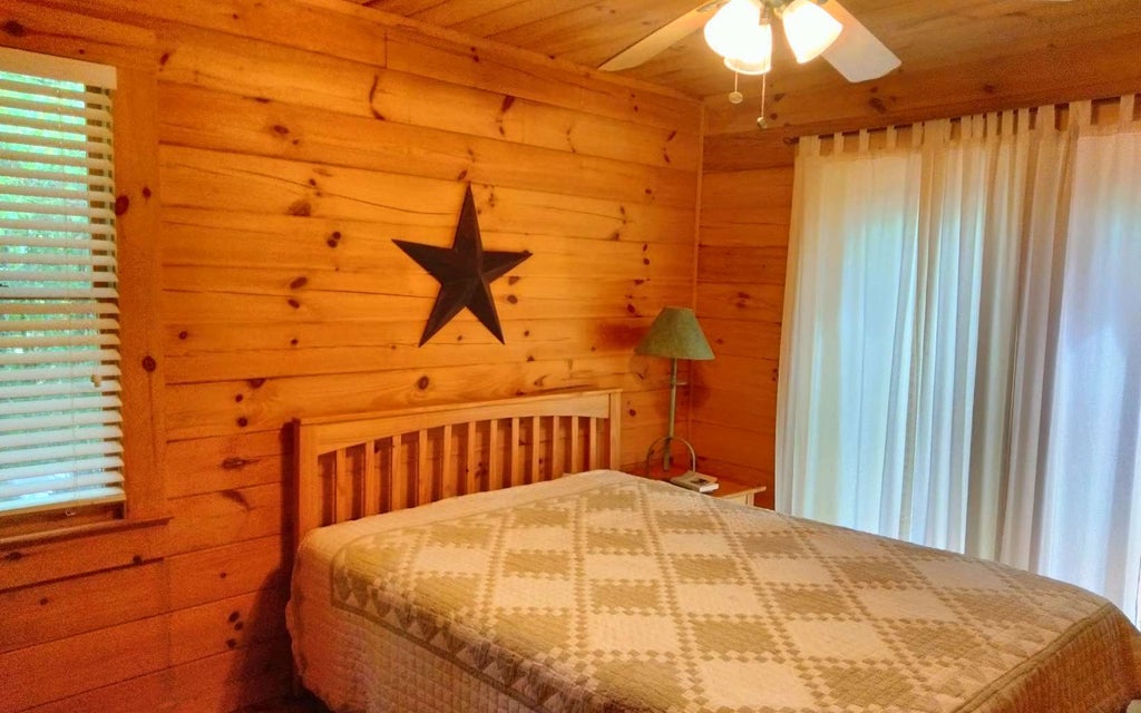 142 Arrow Ridge Road, Mccaysville GA Mccaysville Log Cabin Homes For Sale