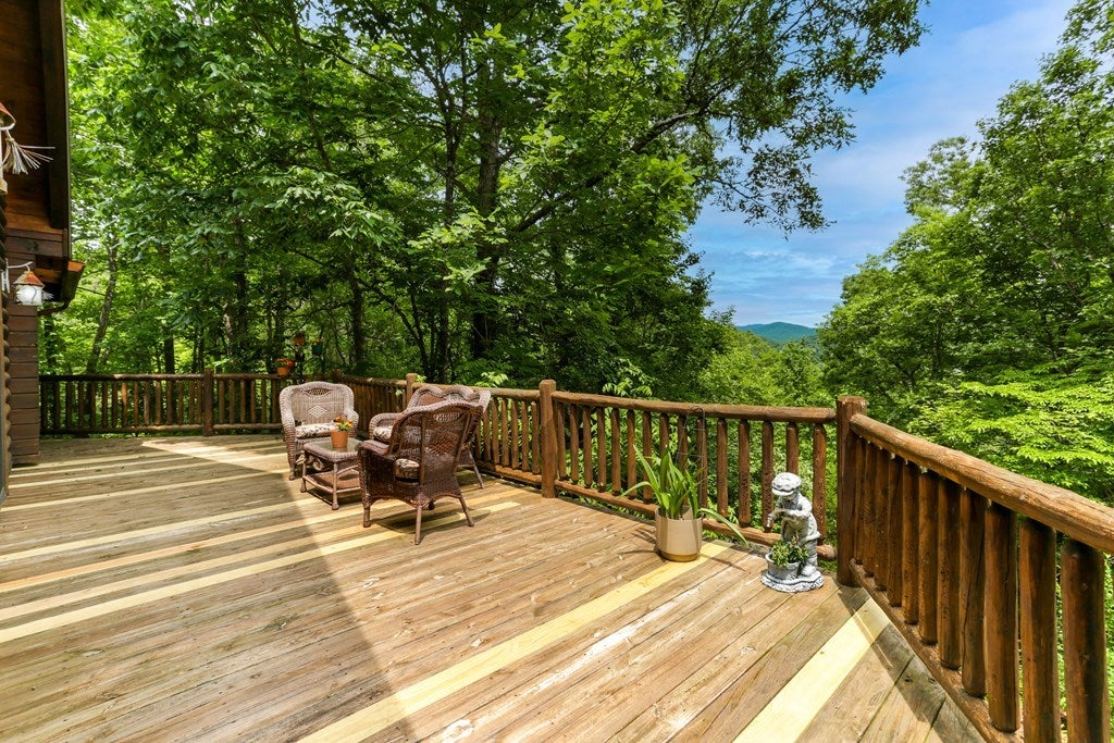 812 Wildflower Ridge, Warne NC Warne Cabin Homes For Sale