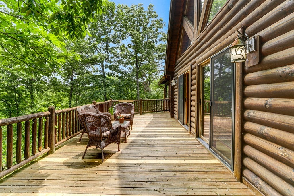 812 Wildflower Ridge, Warne NC Warne Cabin Homes For Sale