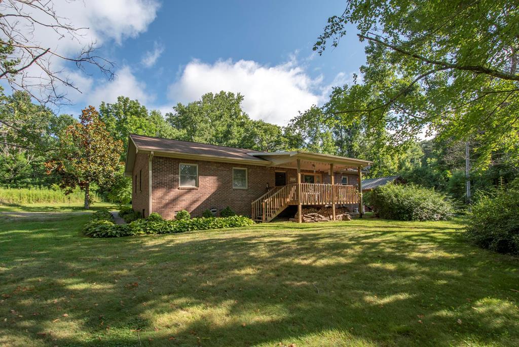 496 Jackie Cove Road, Hayesville