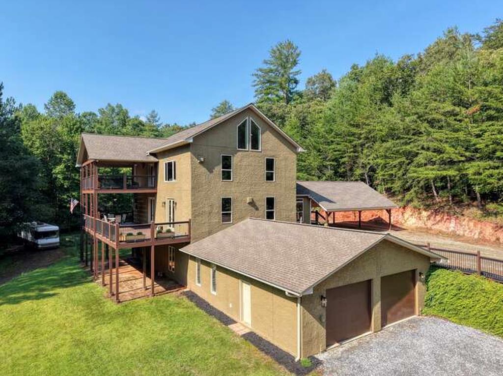 192 Misty Morning Drive, Blairsville