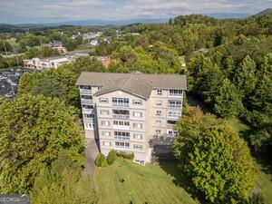 121 River Street, Hiawassee