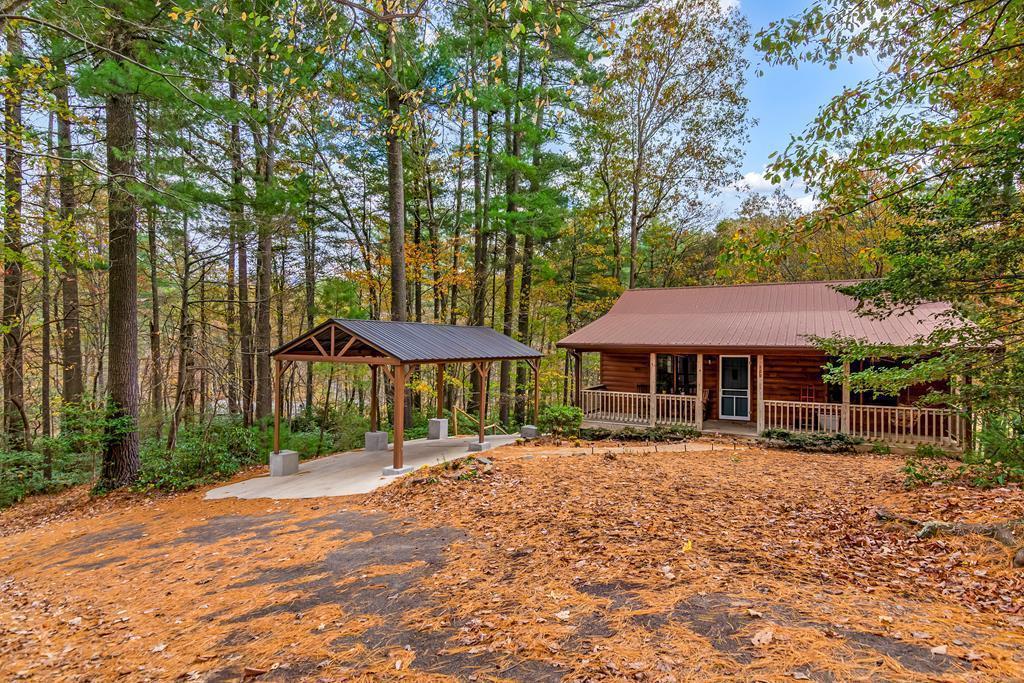 125 Waters Road, Ellijay