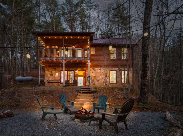 Listing photo for 180 Green Ridge Road, Blue Ridge, GA