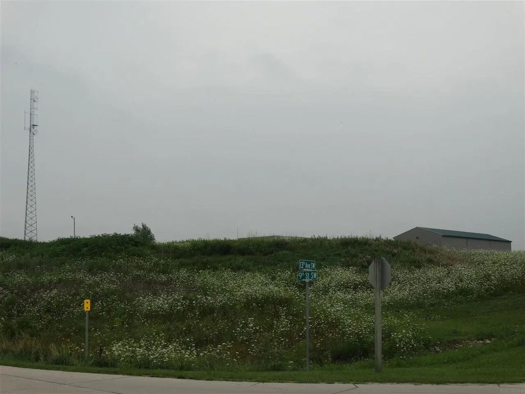 Parcel Id#1506100051, Waukon