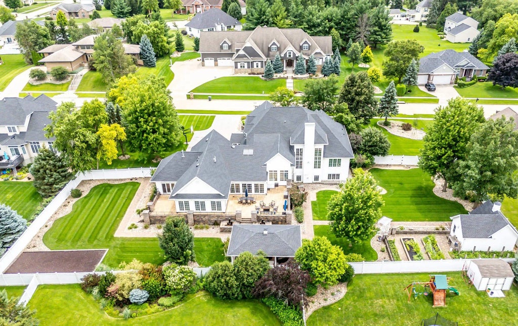 1944 Kitty Hawk Drive, Waterloo