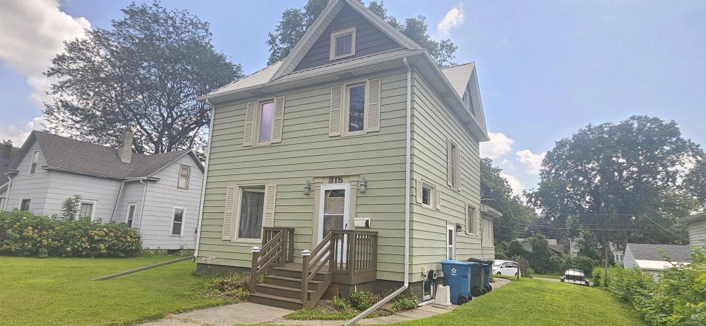 315 Leland, Waterloo