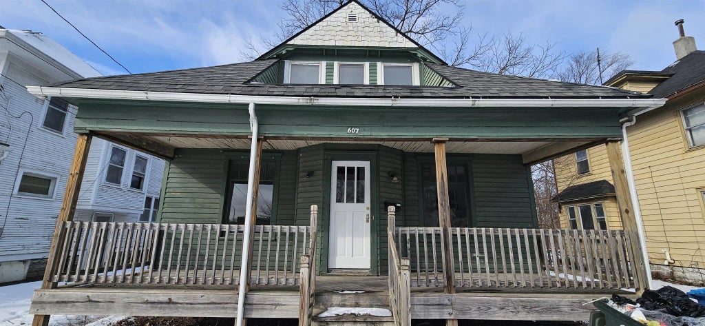 607 Logan Avenue, Waterloo