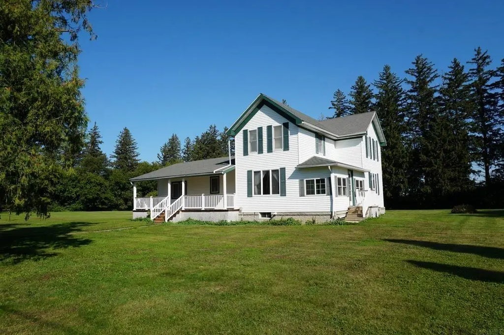 3073 Gilmore Avenue, Ionia