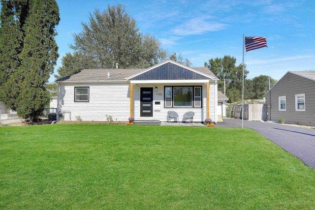 Photo of Listing #20254947