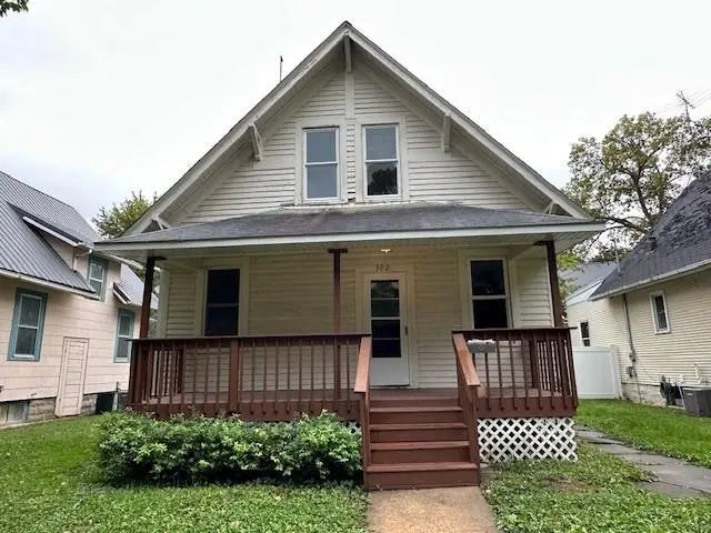 302 7th Ave Avenue, Charles City