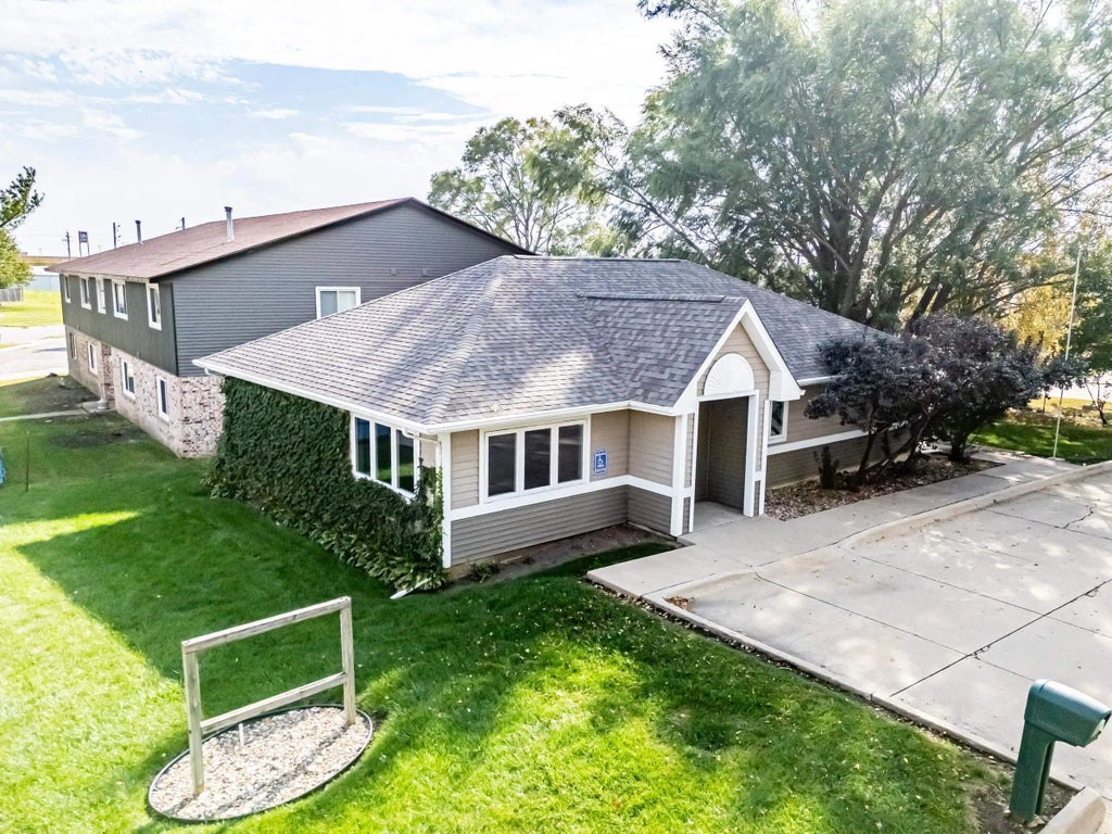 1114 Flammang Drive, Waterloo