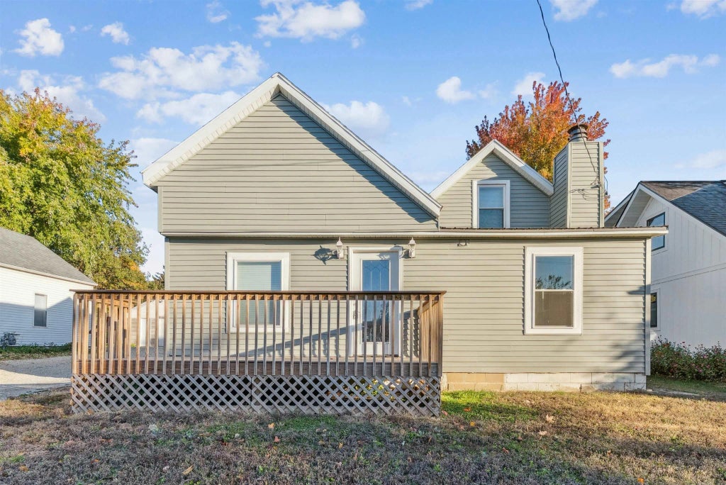 709 E 6th Street, Wellsburg