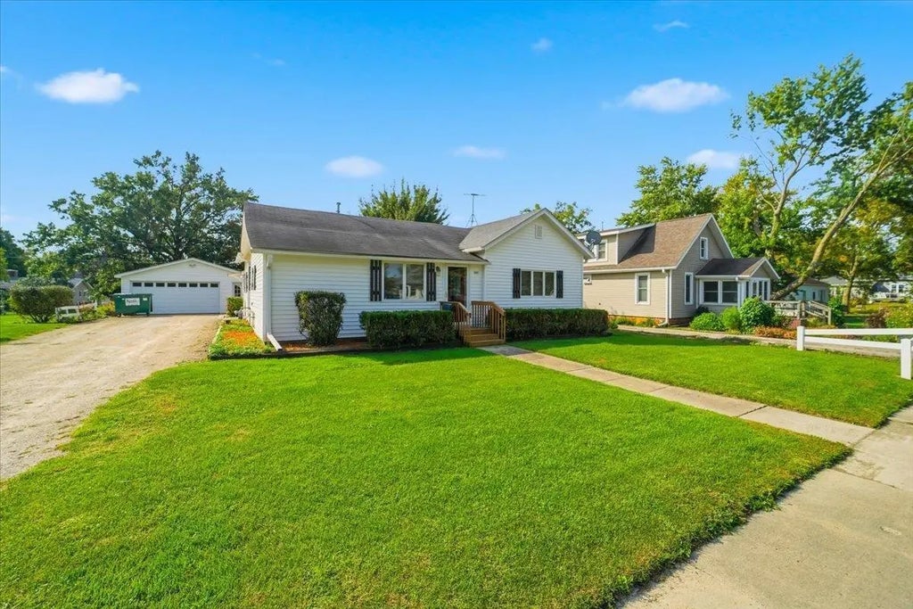 1407 18th Avenue, Eldora