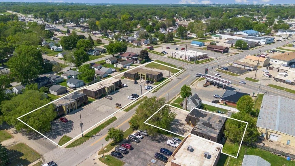 2307-2327 Falls Avenue, Waterloo