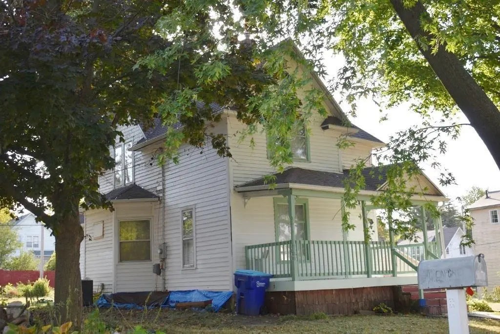 33 5th Ave Se, Oelwein