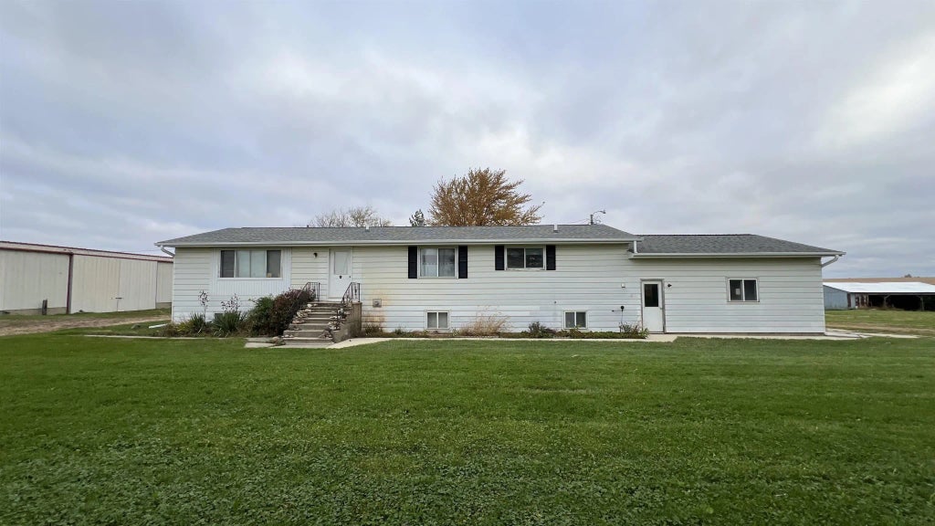 3115 190th Street, Lawler