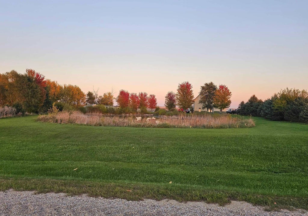 17438 Highway 14, Allison