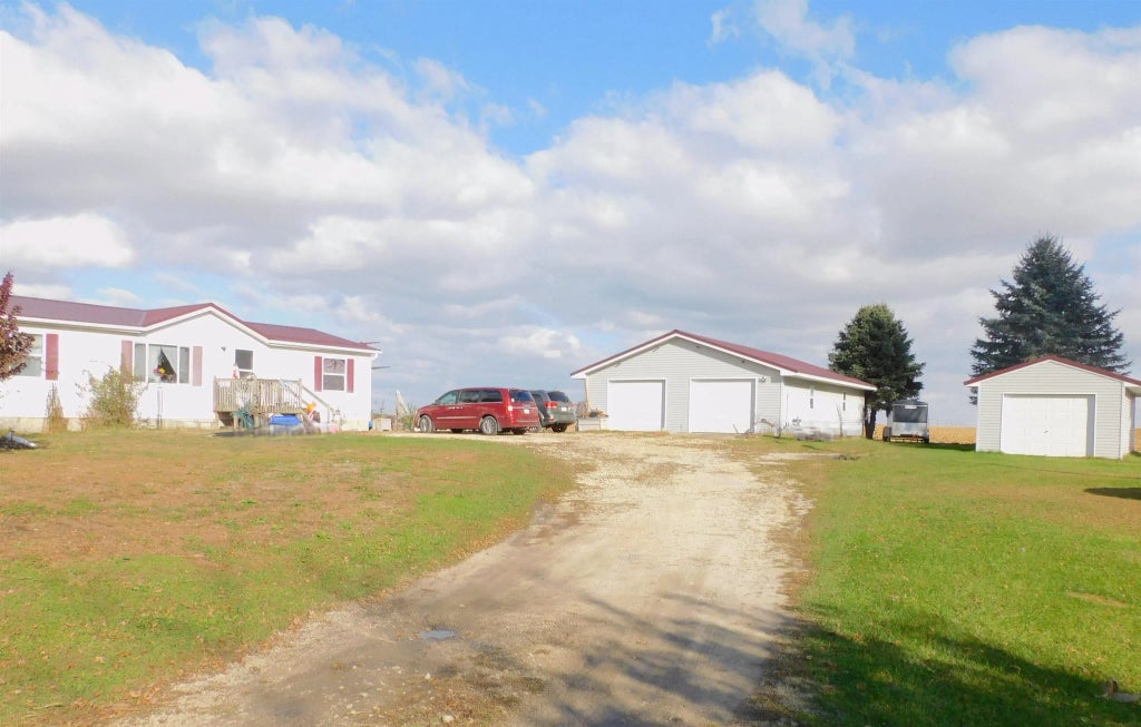 1639 165th Street, Manchester