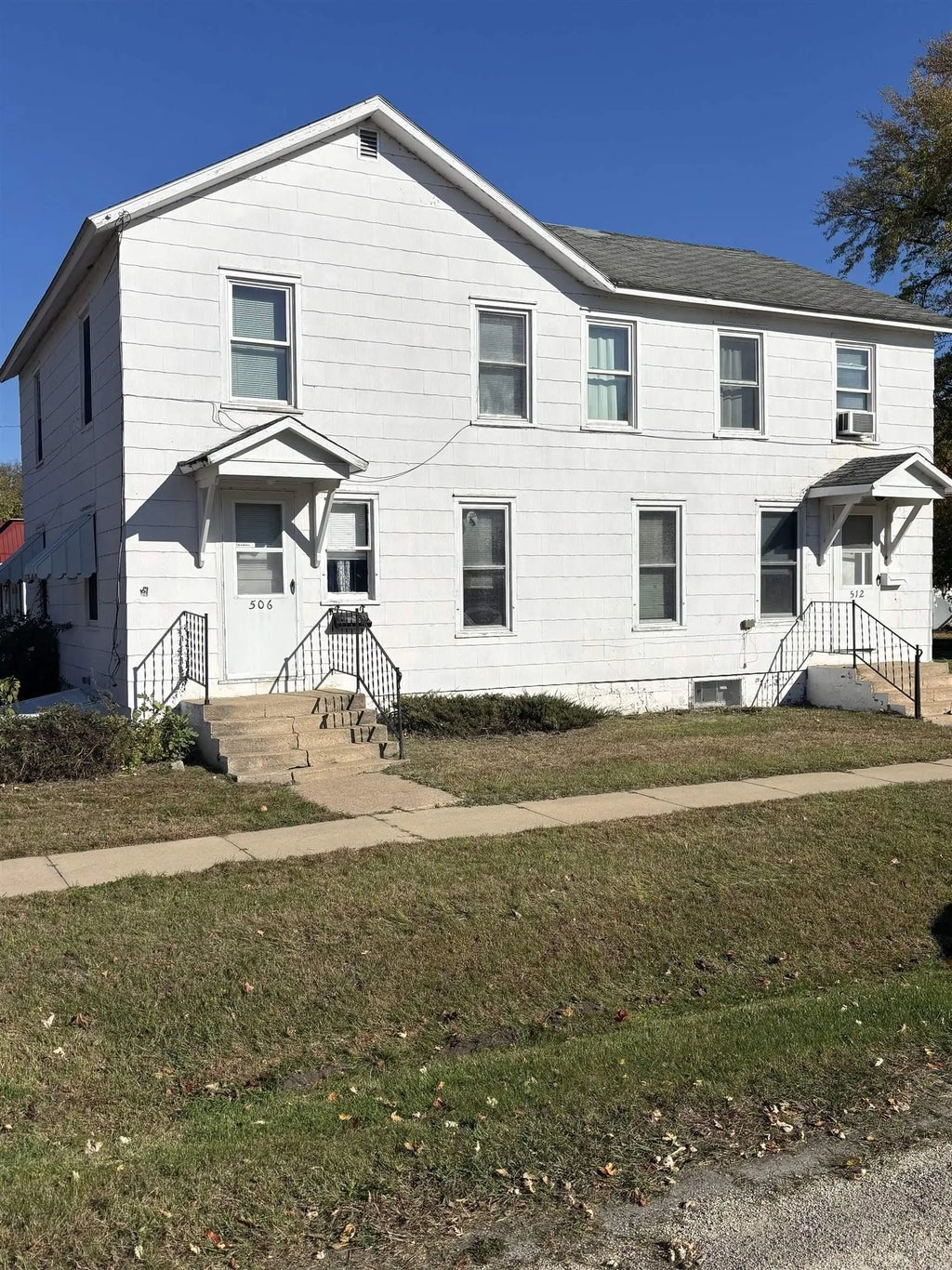 506-512 Commercial Street, Central City