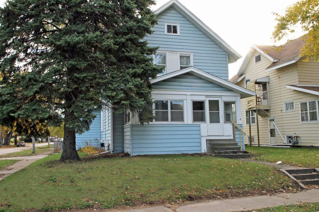 403 Belmont Avenue, Waterloo