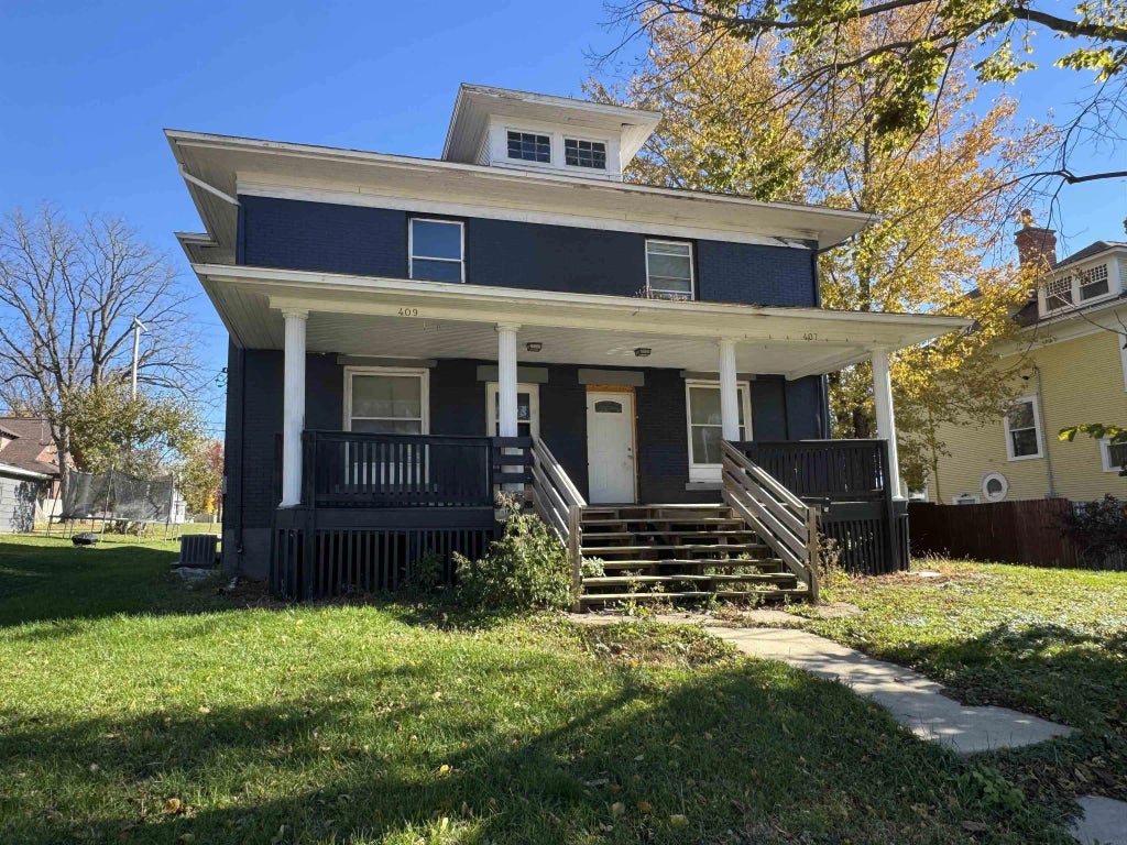 407-409 N Frederick, Oelwein