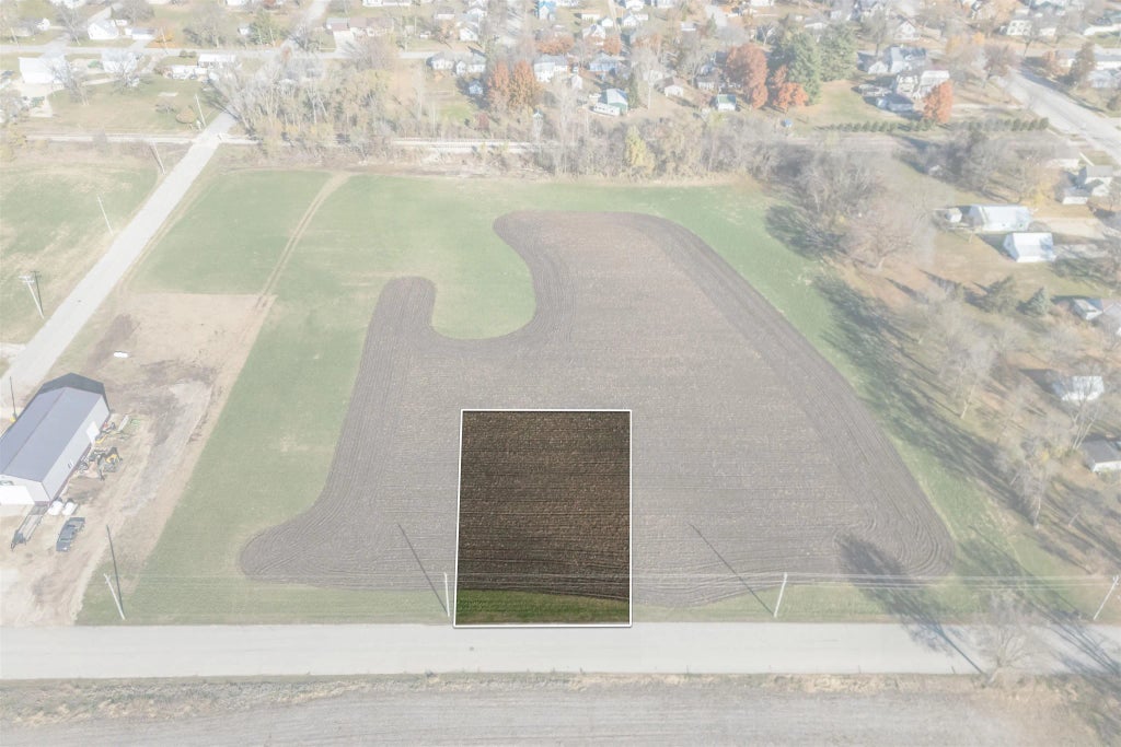 Tbd W Walnut Lot 2, Clarksville