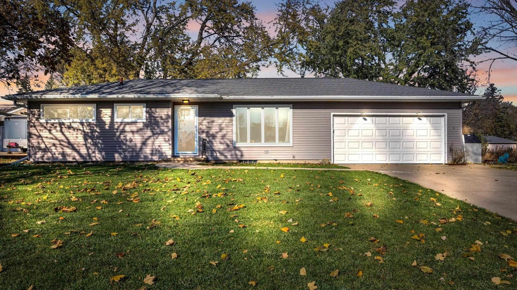 3930 Scenic Drive, Waterloo