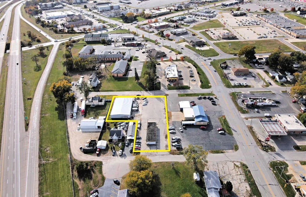 2029 Plymouth Avenue, Waterloo