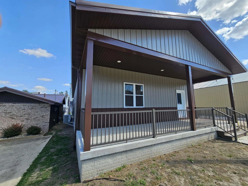 124 N Broadway Street, Toledo