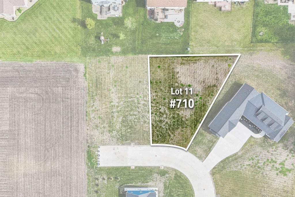 710 Westview Drive, Dysart