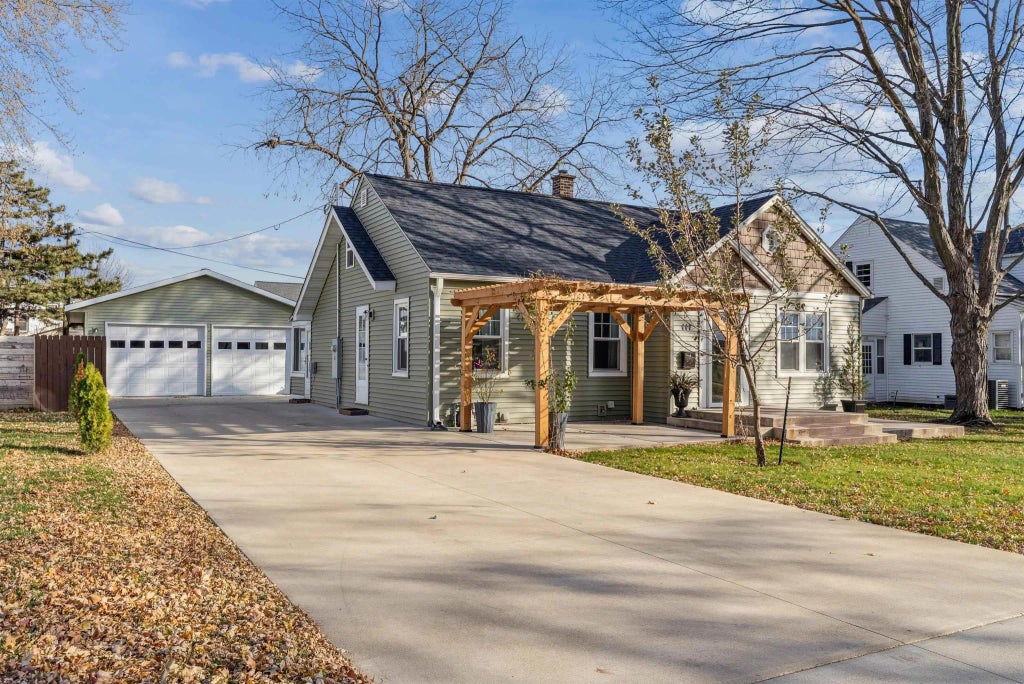 117 Lombard Street, Waterloo