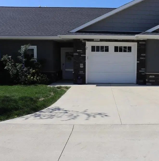 702 E Water Street #2, Decorah