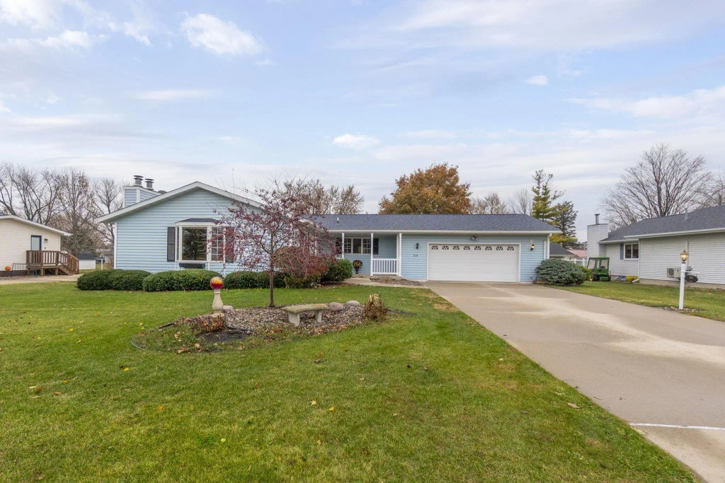 814 Duroe Street, Jesup