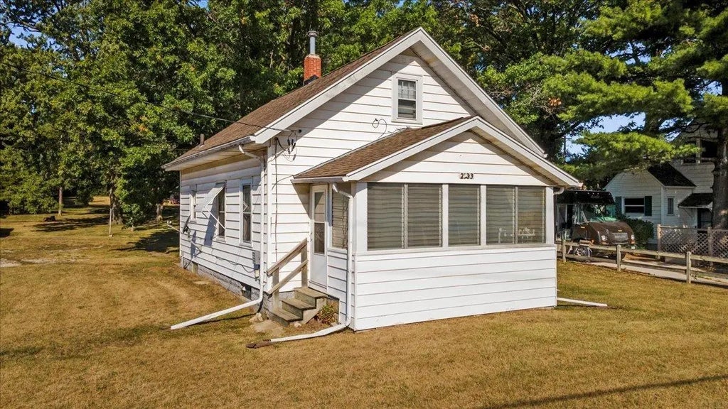 2133 Logan Avenue 1, Waterloo