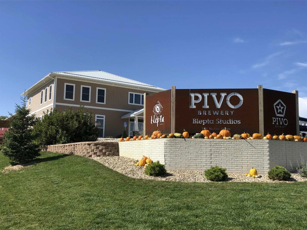 101 Huber Drive, Calmar