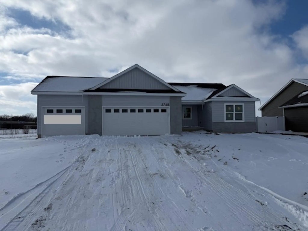 5768 Wall Street, Waterloo