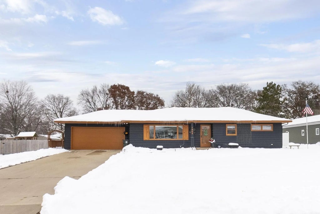 1902 Primrose Drive, Cedar Falls