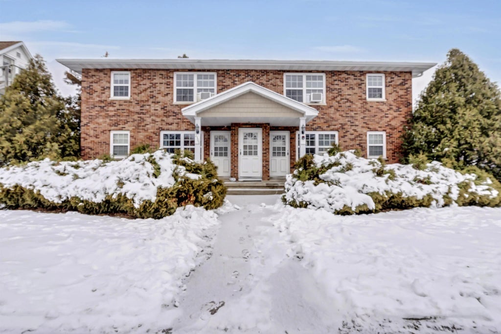 2500 Olive Street, Cedar Falls