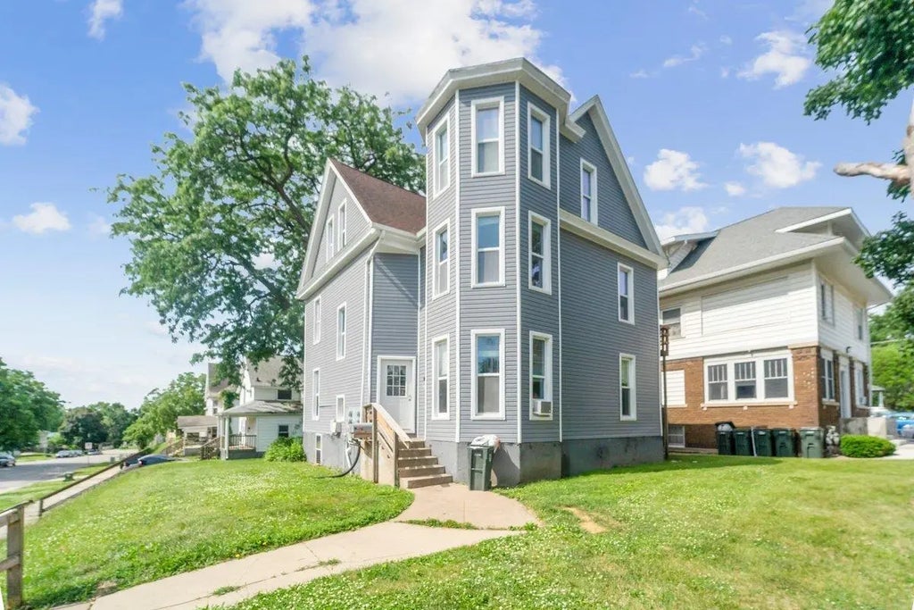 2503 Olive Street, Cedar Falls