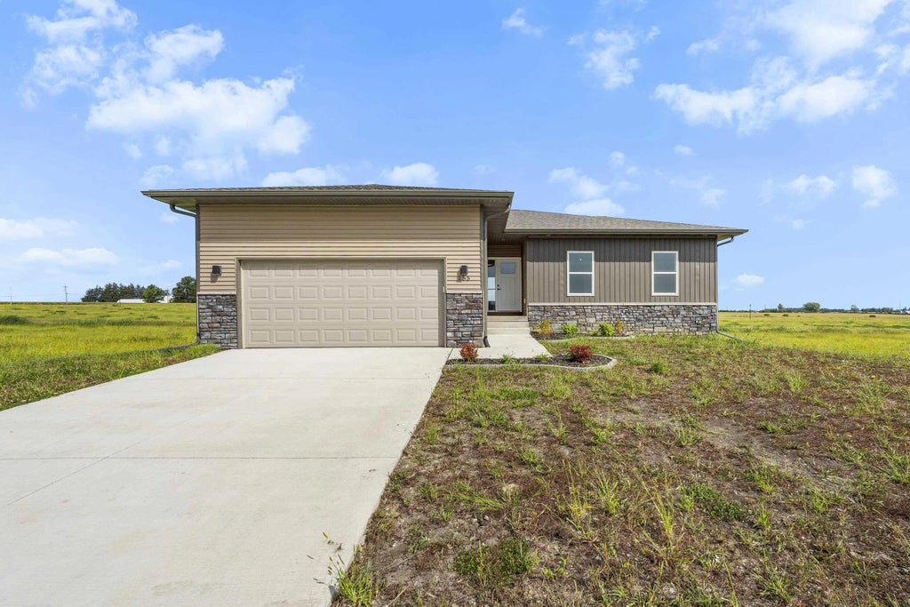 155 Paradise Blvd, Waterloo