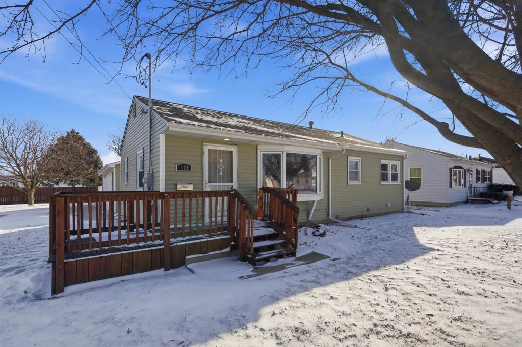 803 Wisconsin Street, Waterloo